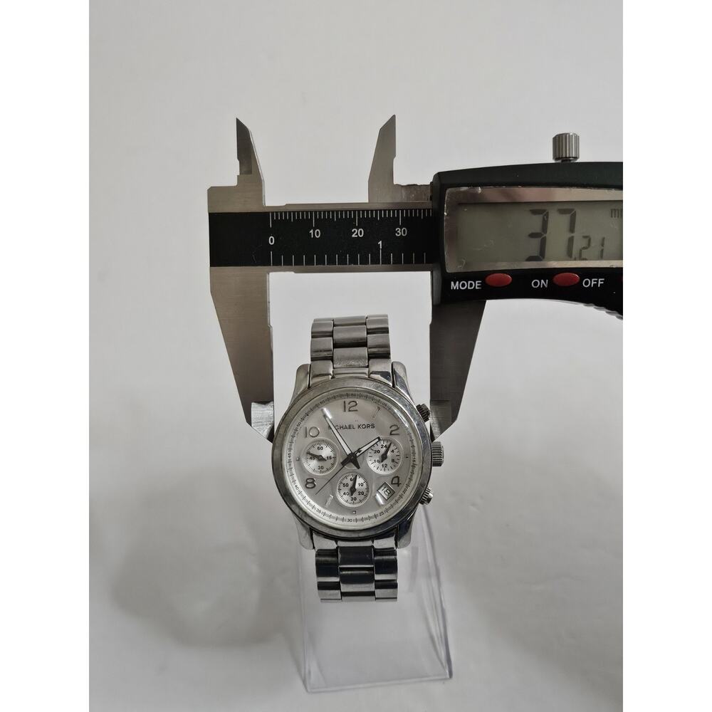 Vintage Michael Kors Mens Multifunctuon Quartz Watch MK-5076 CE New Battery - Picture 12 of 12